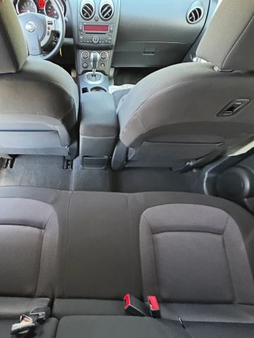 2010 Nissan Rogue - Image 14