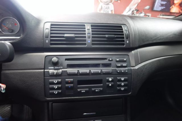 2004 Bmw M3 - Image 10