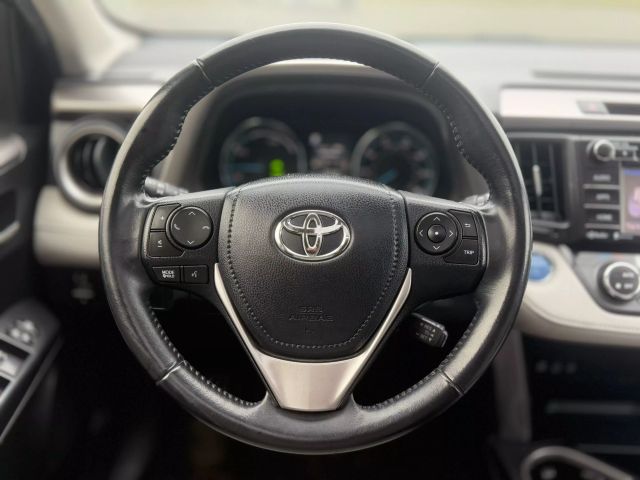 2016 Toyota Rav4 Xle Hybrid Sport Utility 4d - Image 14