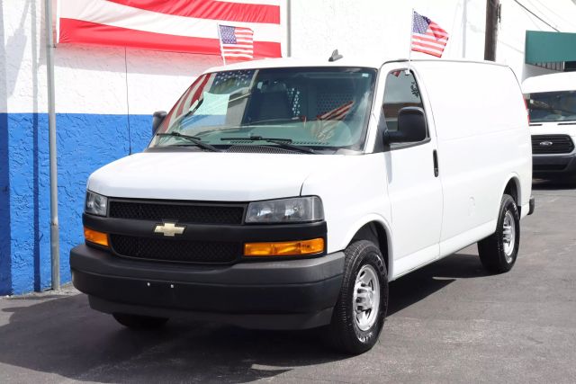 2018 Chevrolet Express 2500 Cargo - Image 2