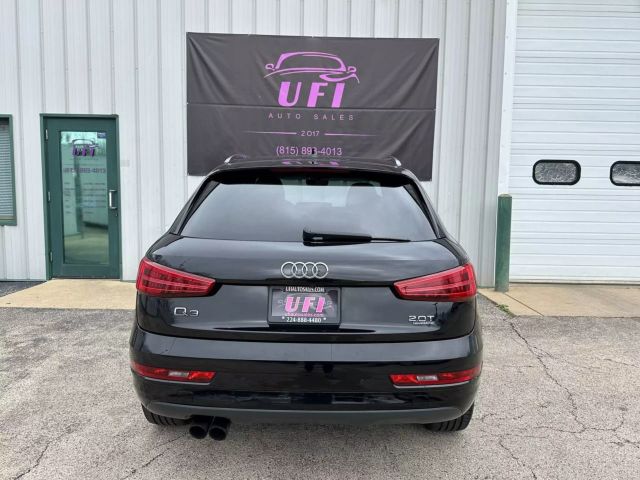 2017 Audi Q3 - Image 12
