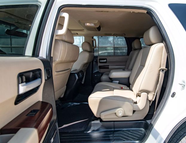 2014 TOYOTA SEQUOIA SUV WHITE AUTOMATIC - Auto Masters of Carolinas