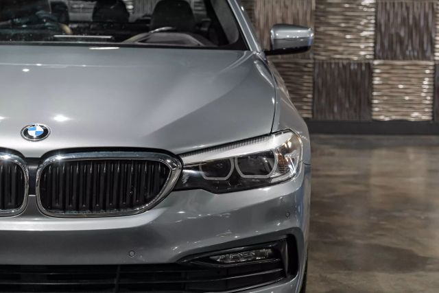 2017 Bmw 5 Series 530i Sedan 4d - Image 42
