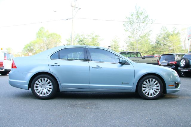 2011 Ford Fusion - Image 8