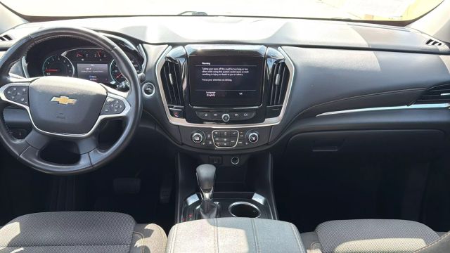 2021 Chevrolet Traverse - Image 24