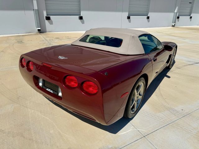 2003 Chevrolet Corvette - Image 16