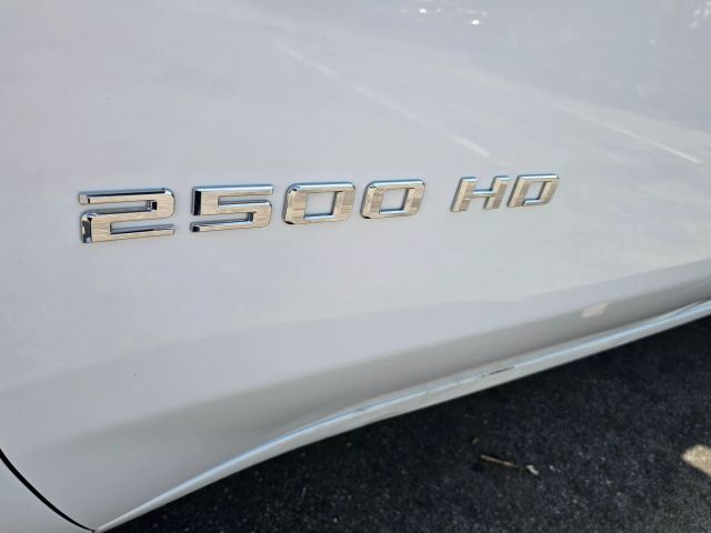 2020 Chevrolet Silverado 2500 Hd Crew Cab - Image 13