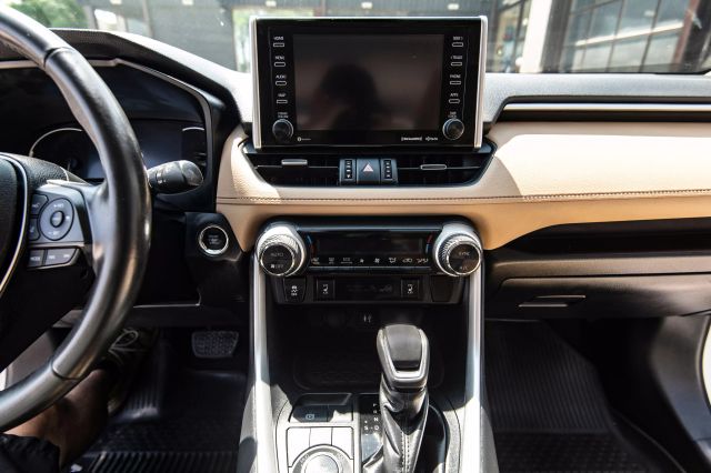 2019 TOYOTA RAV4 SUV WHITE AUTOMATIC - Auto Masters of Carolinas