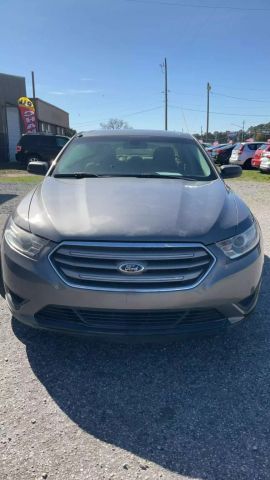 2013 Ford Taurus - Image 1