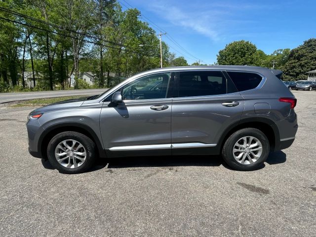 2019 Hyundai Santa Fe - Image 13
