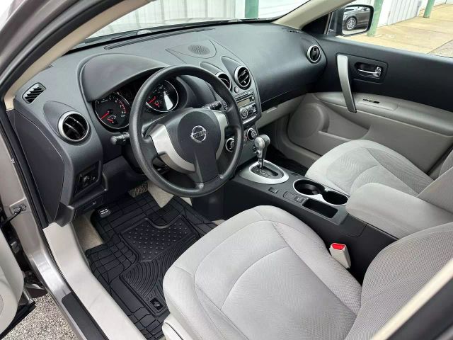 2015 Nissan Rogue Select - Image 15