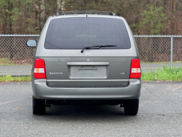 2005 Kia Sedona Ex Minivan 4d - Image 6