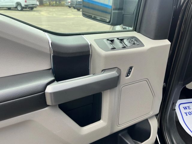 2017 Ford F150 Supercrew Cab - Image 15