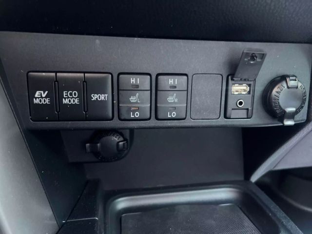 2017 Toyota Rav4 Hybrid Limited Sport Utility 4d - Image 27