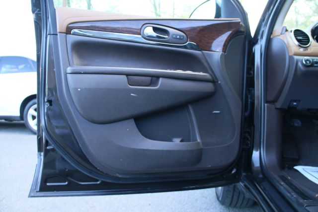 2013 Buick Enclave - Image 9