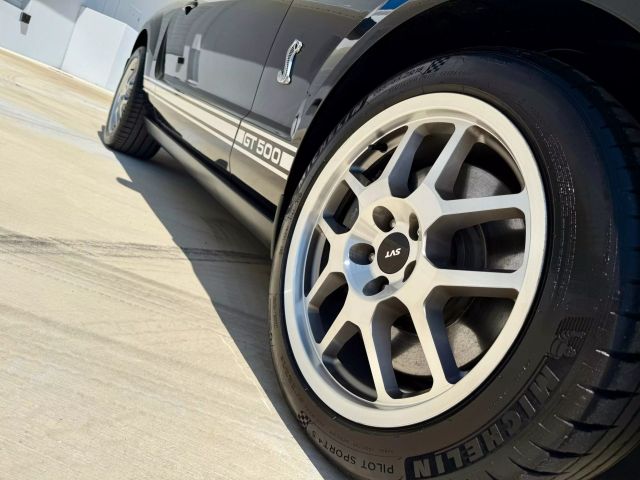 2007 Ford Mustang - Image 5