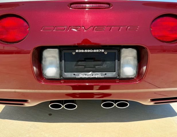 2003 Chevrolet Corvette - Image 23