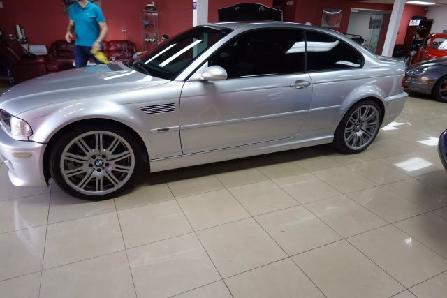 2004 Bmw M3 - Image 2