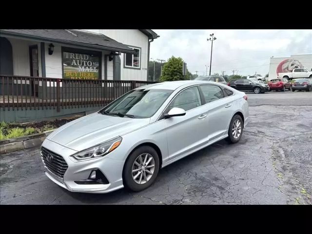 2019 Hyundai Sonata - Image 1