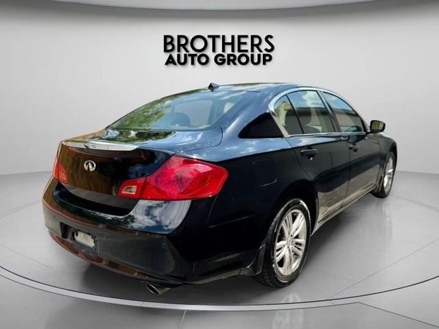 2013 Infiniti G - Image 9