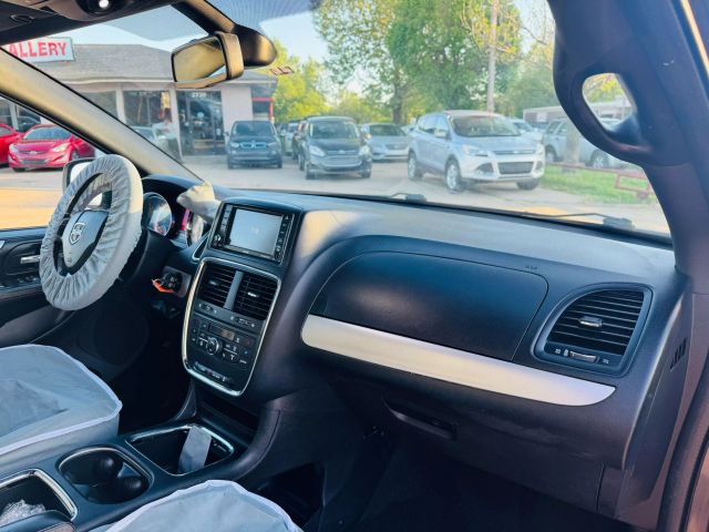 2018 Dodge Grand Caravan Passenger - Image 25