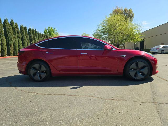2018 Tesla Model 3 - Image 4