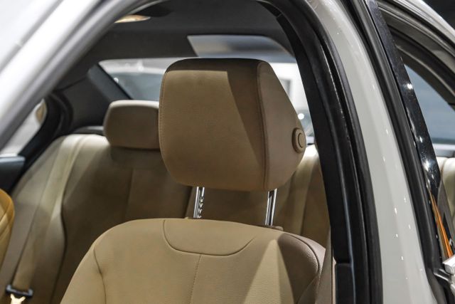 2018 Bmw 3 Series 330i Sedan 4d - Image 31