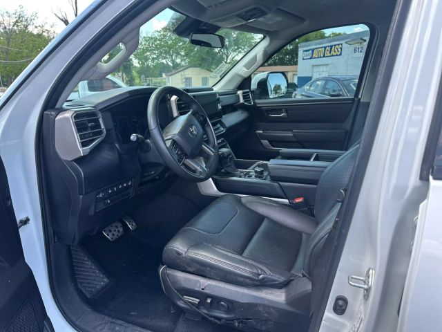 2022 Toyota Tundra Crewmax - Image 7
