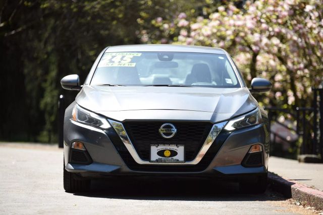 2021 Nissan Altima - Image 23