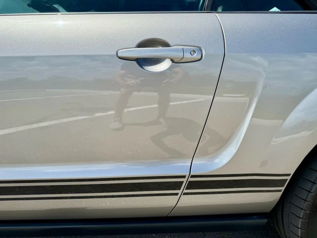 2008 Ford Mustang - Image 35