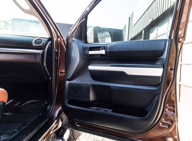 2016 TOYOTA TUNDRA CREWMAX PICKUP BROWN AUTOMATIC - Auto Masters of Carolinas