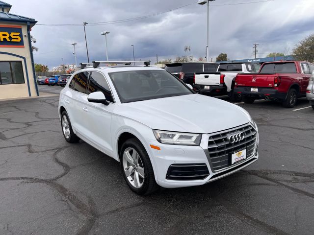 Image 3 of 2019 AUDI Q5