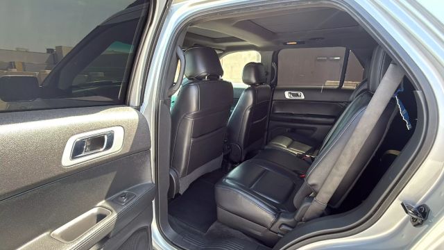 2013 Ford Explorer - Image 12