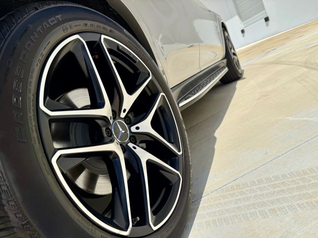 2021 Mercedes-benz Mercedes-amg Gle - Image 18