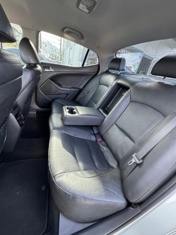 2015 Kia Optima Hybrid - Image 14
