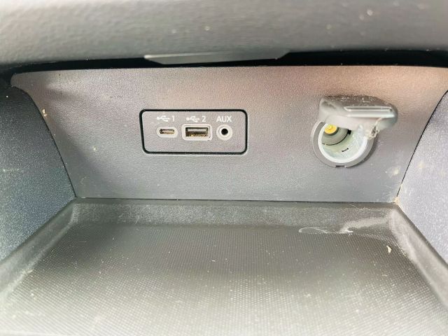 2019 Nissan Altima - Image 41