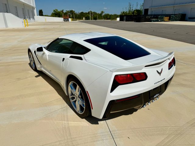 2016 Chevrolet Corvette - Image 27