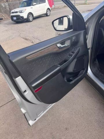 2020 Ford Escape Titanium Hybrid Sport Utility 4d - Image 8