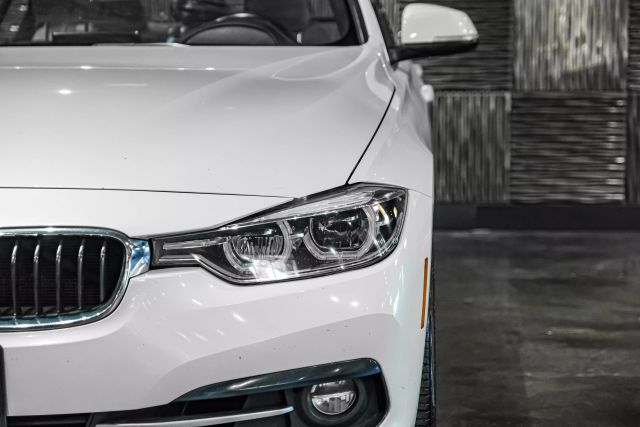 2018 Bmw 3 Series 330i Sedan 4d - Image 46