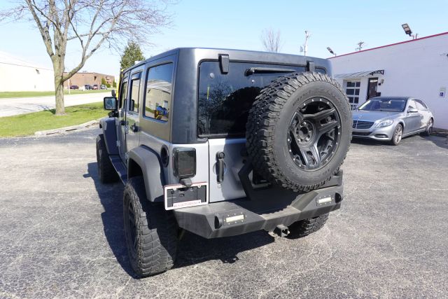 2018 Jeep Wrangler Unlimited - Image 4