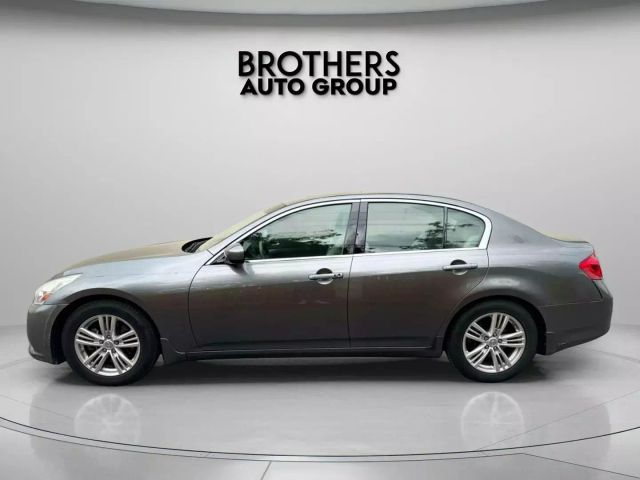 2011 Infiniti G - Image 6