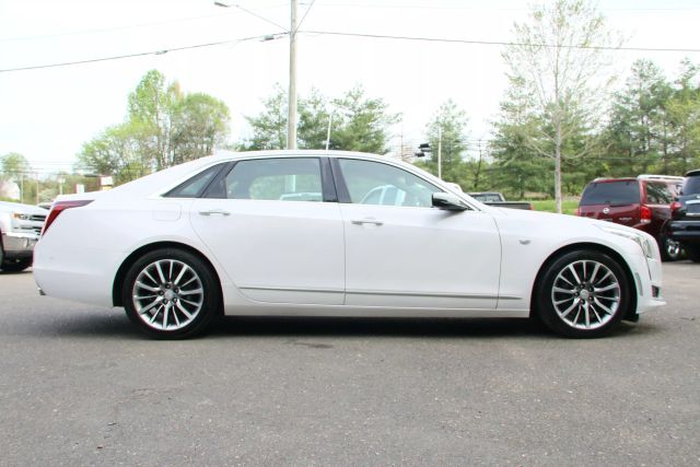 2017 Cadillac Ct6 - Image 8