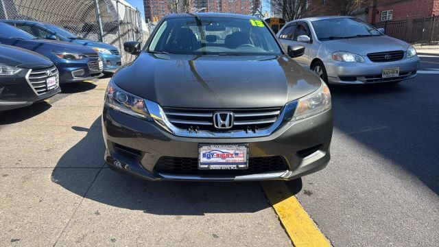 2013 HONDA ACCORD SEDAN 4-CYL, I-VTEC, 2.4 LITER LX SEDAN 4D