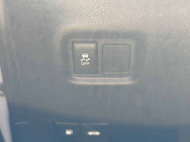 2018 Nissan Versa - Image 7