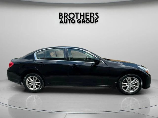 2013 Infiniti G - Image 10
