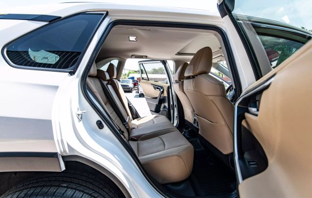 2019 TOYOTA RAV4 SUV WHITE AUTOMATIC - Auto Masters of Carolinas
