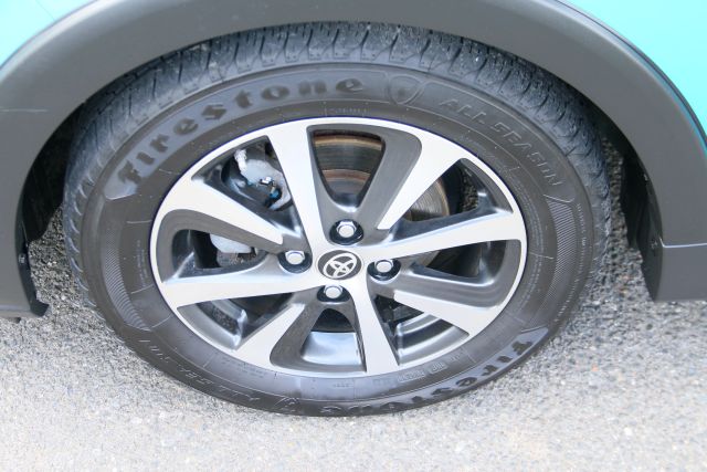 2018 Toyota Prius C - Image 64