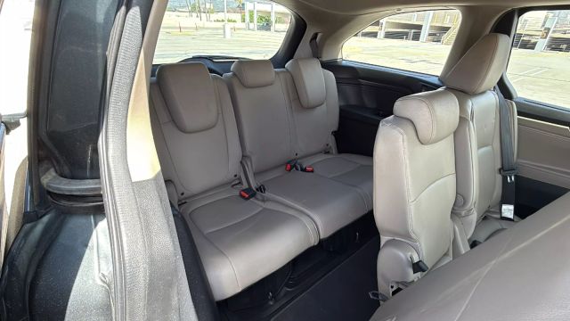 2018 Honda Odyssey - Image 20