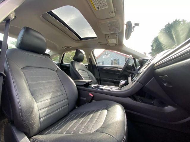 2016 Ford Fusion - Image 6