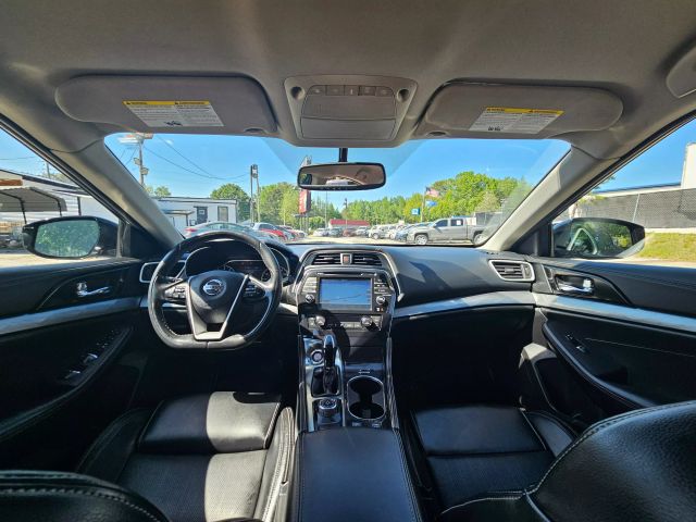 2018 Nissan Maxima - Image 12
